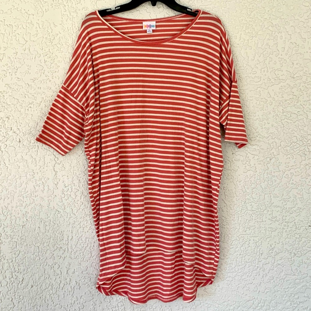 LuluRoe soft oversized,relaxed fit striped low-high front tunic/top size L